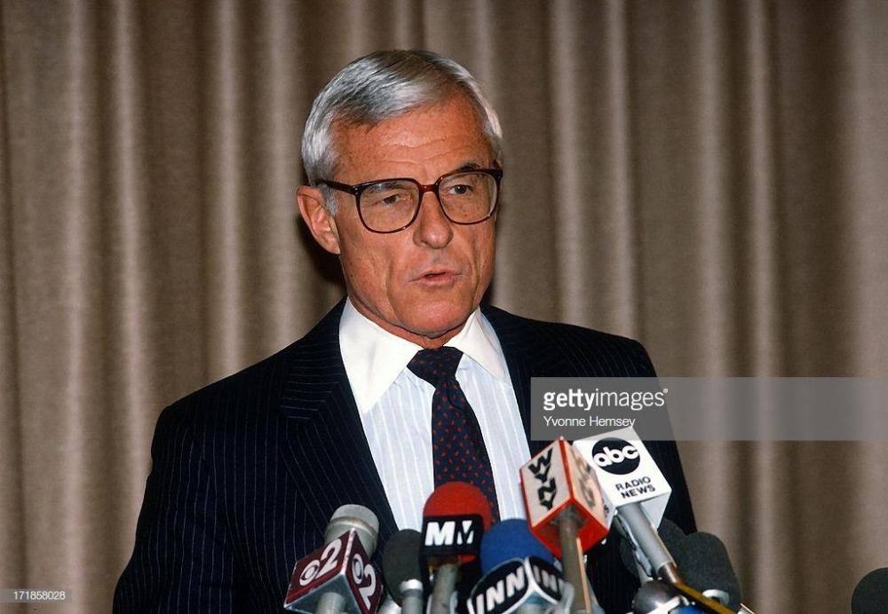 older pic of grant tinker.jpg